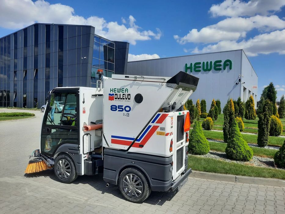 Dulevo 850  Zamiatarka chodnikowa EU6
