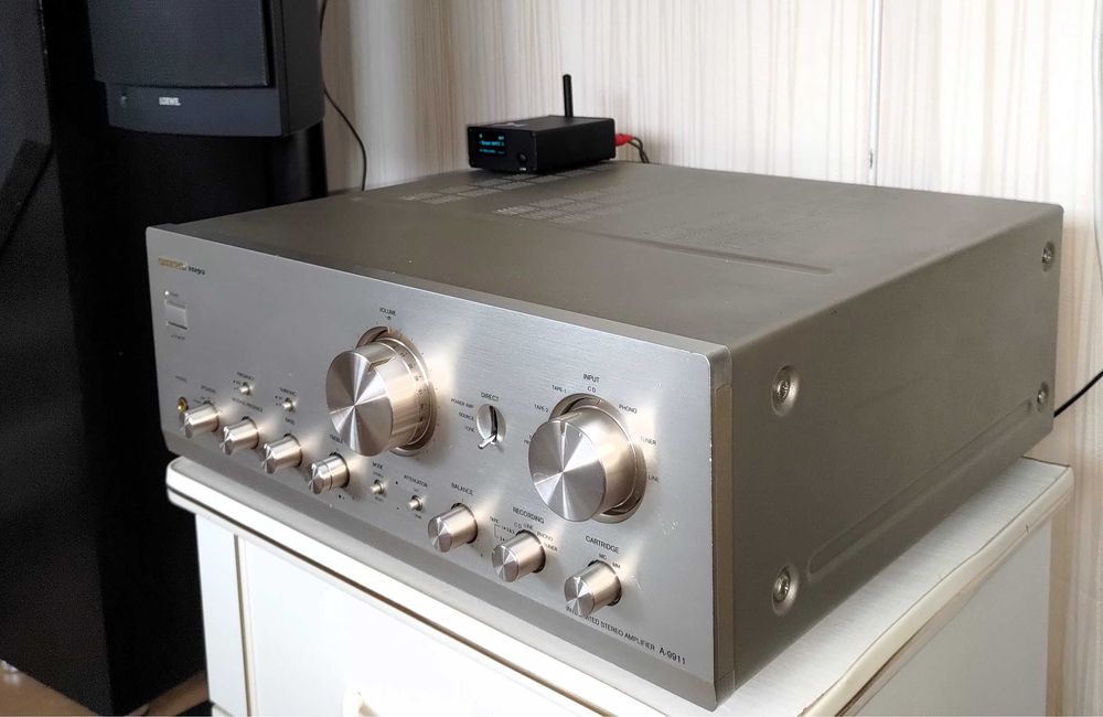 wzmacniacz onkyo A-9911