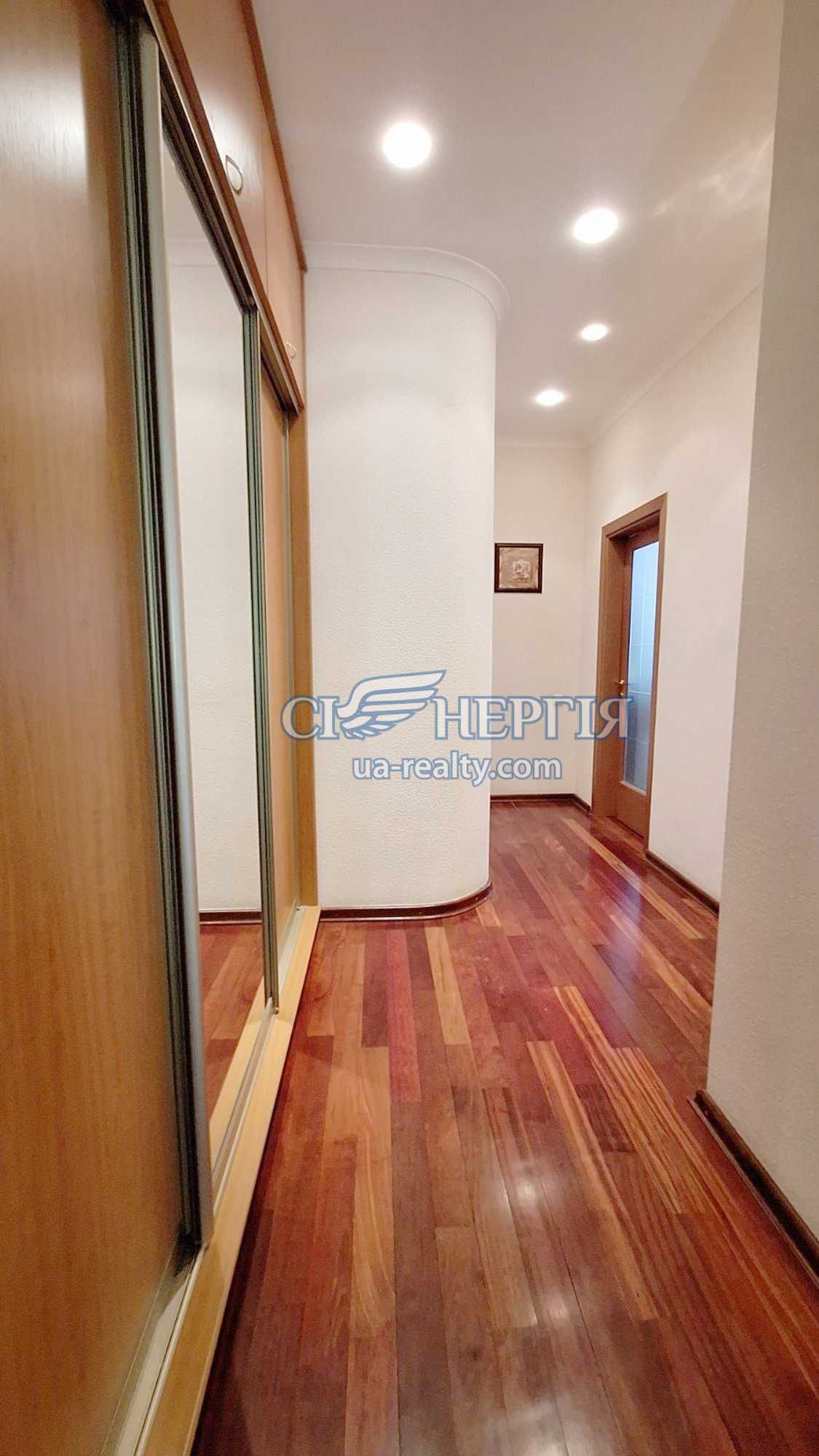 БЕЗ КОМІСІЇ! 3-кім 124,8м.кв. вул. Вороб'йова Генерала ( Курська ), 3