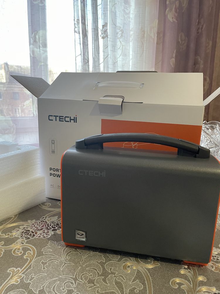 CTechI 200/240w Powerstation for camping