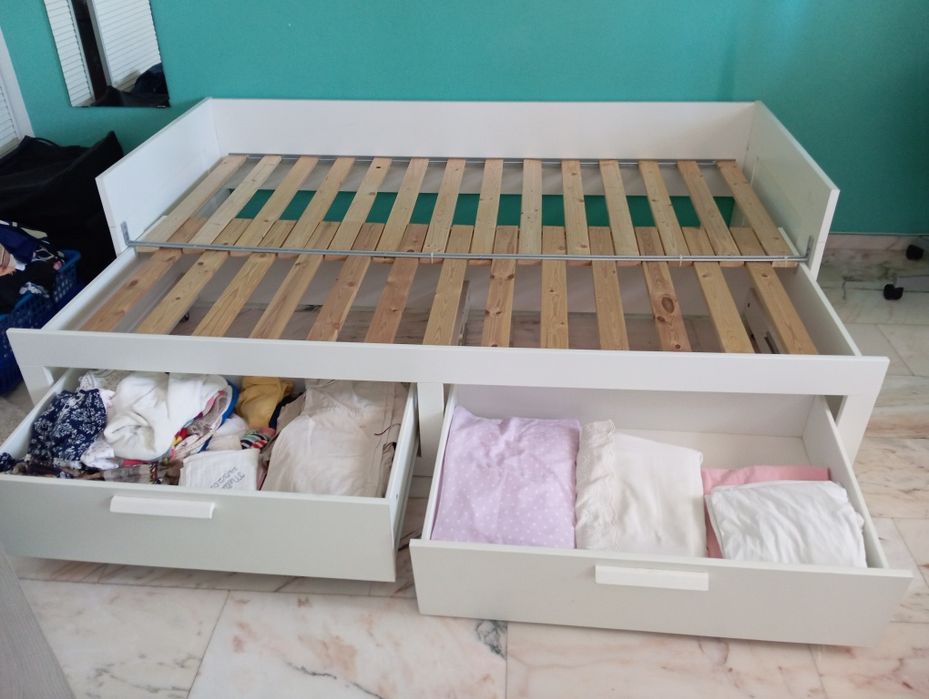 Cama solteiro casal IKEA