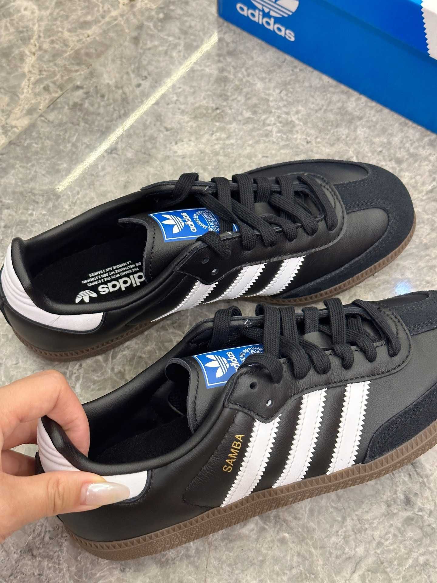B75807\Nowe*SamDamskieadidas CzarnyUnisexTrampki 39