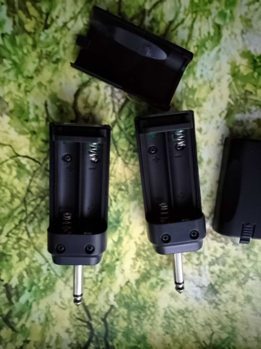 Гітарна радіосистема трансмітер-ресівер VHF до 60м.