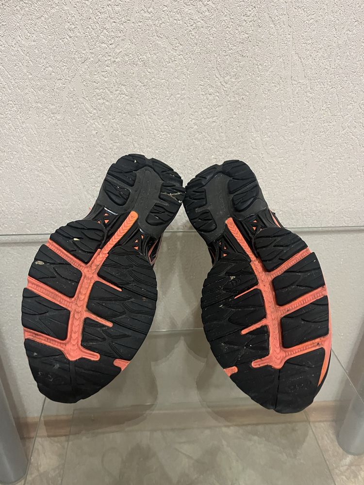 Кросівки Asics gel pulse 8