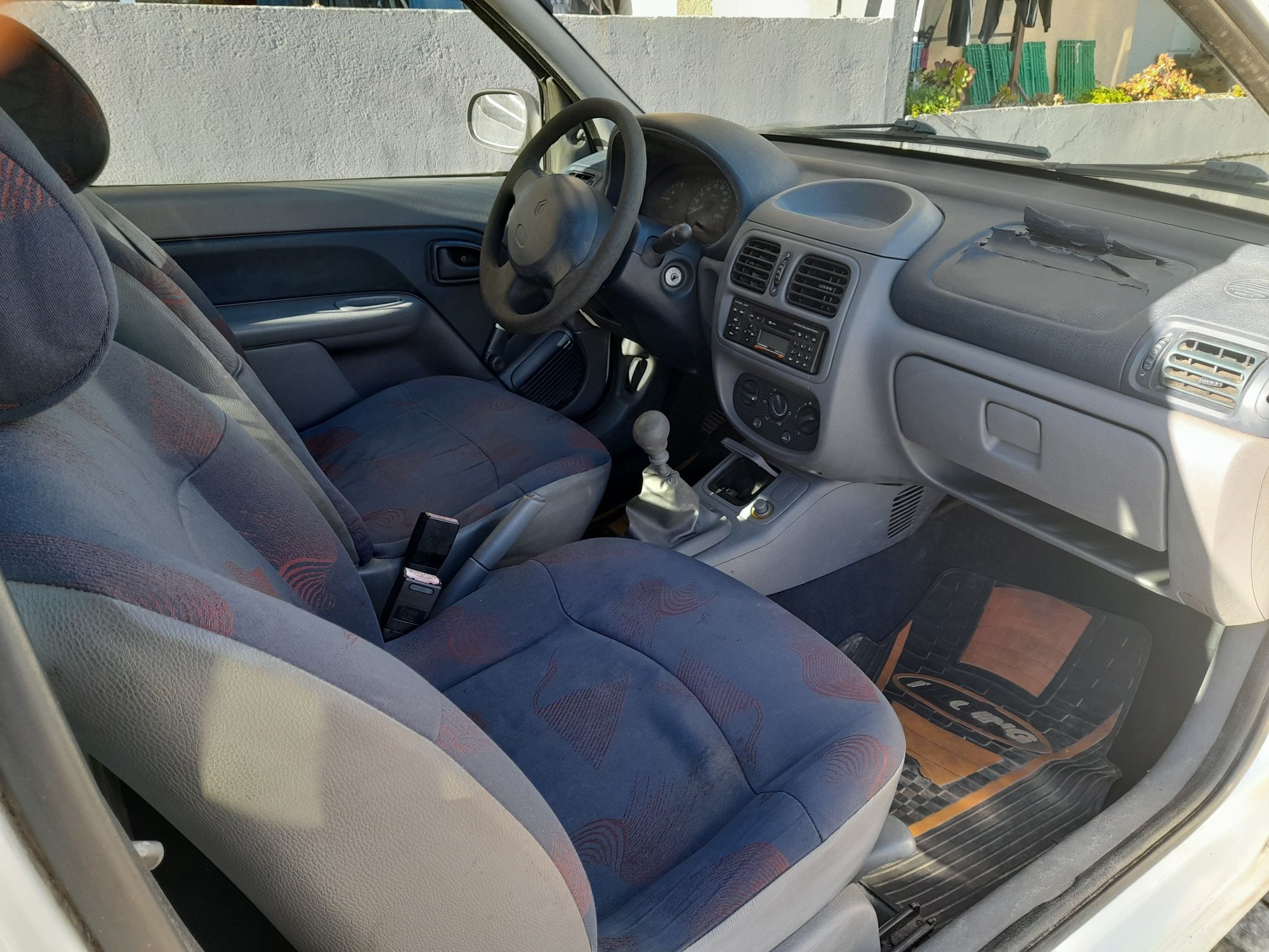 Renault clio 1.9