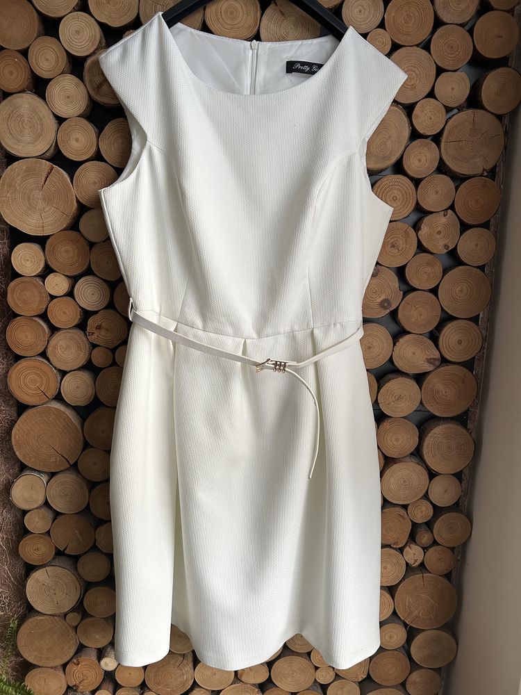 Biała sukienka Pretty Girl r. 42 XL