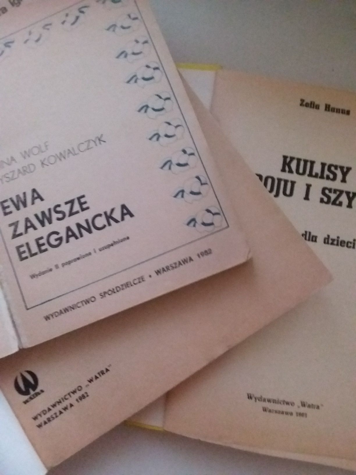 3 книги по шиттю на польській мові