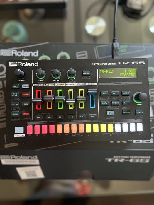Roland TR-6S — ідеальний стан!
