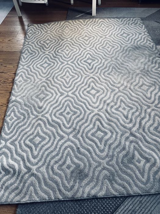 Dywan welniany szaro-bialy uzywany 160-230