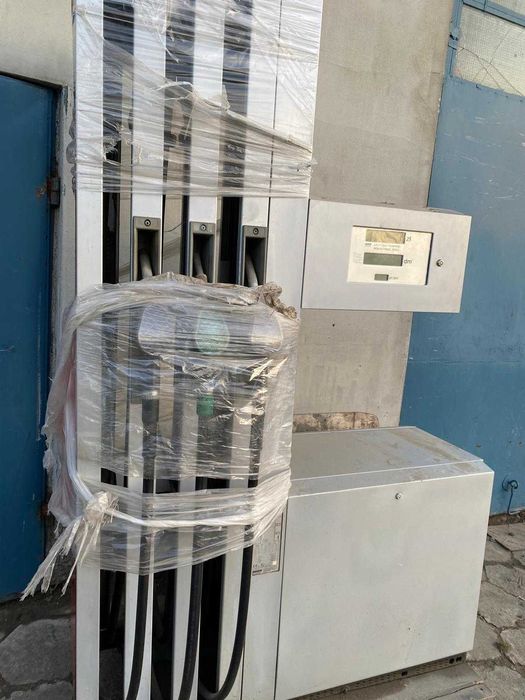 Dystrybutor paliwa 6 wężowy