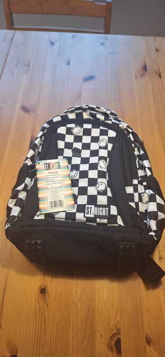 Nowy plecak szkolny młodzieżowy St. Right Chess Cats 3-komorowy 20L