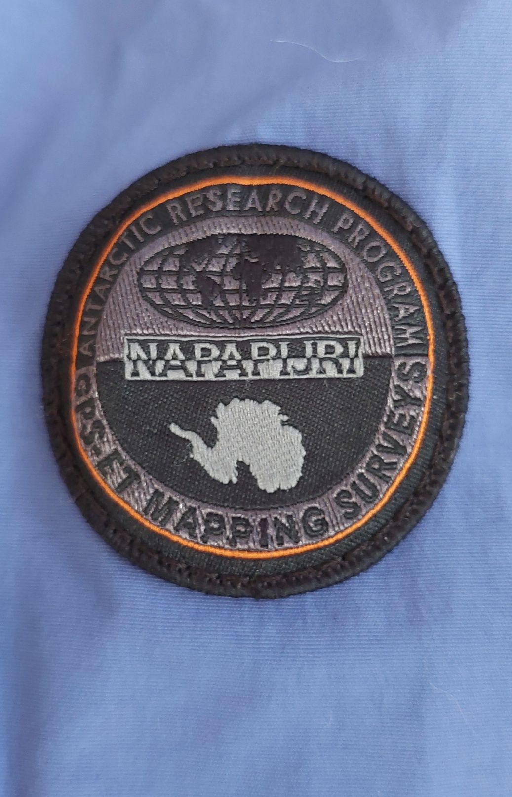 Napapijri kurtka dla dziecka rozmiar 100/102