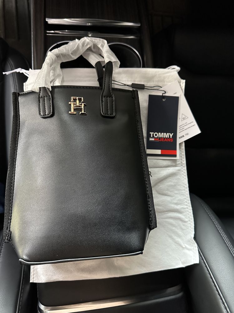 Новинка! Сумка tommy Hilfiger