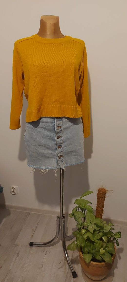 Musztardowy sweterek divided H&M rozmiar M