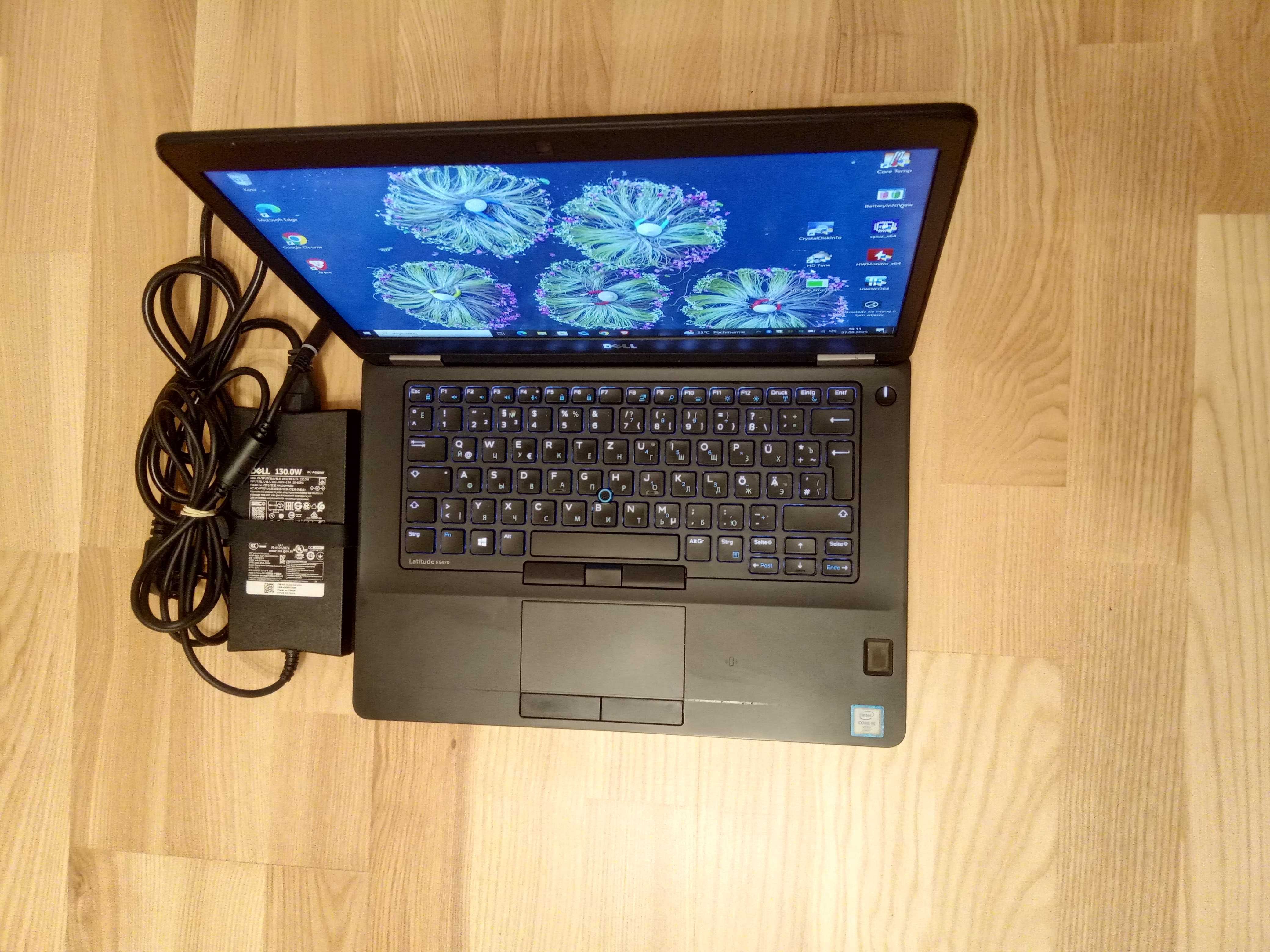 Laptop DELL slim ultrabook szybki SSD zasilacz 130W - kompletny