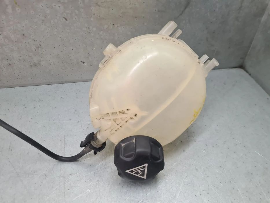 Reservatório / depósito da água / líquido de refrigeração PEUGEOT 2008