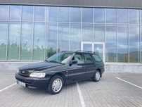 Ford Escort 1.6i 16V Ghia