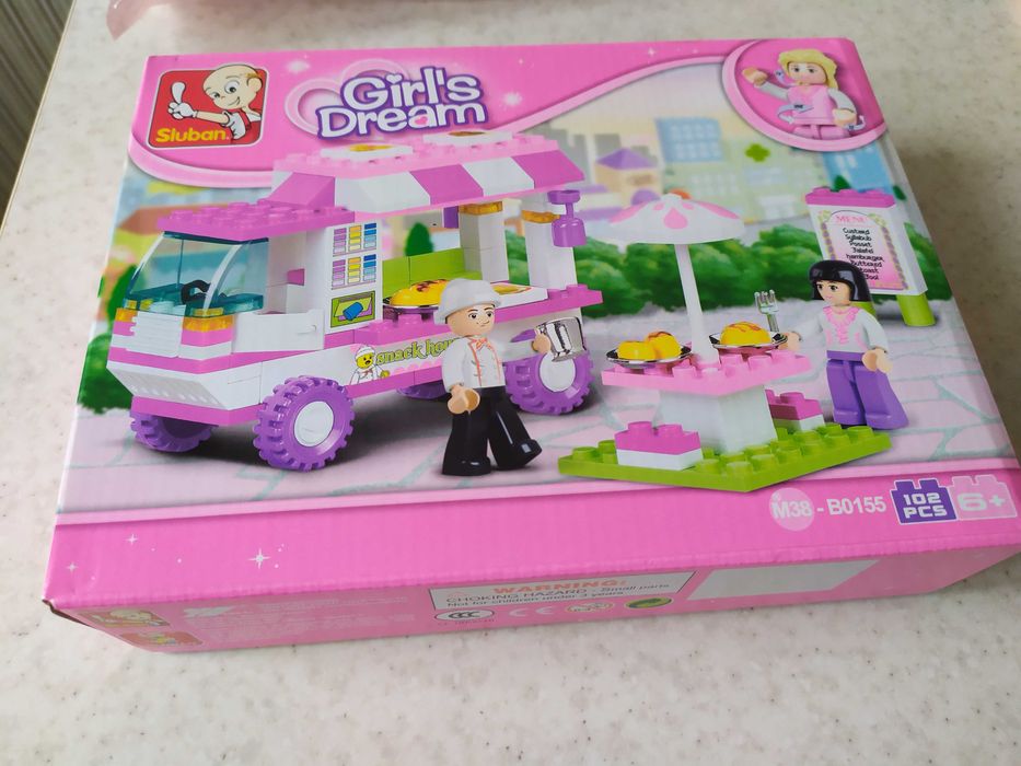 Продам конструктор лєго SLUBAN новий.