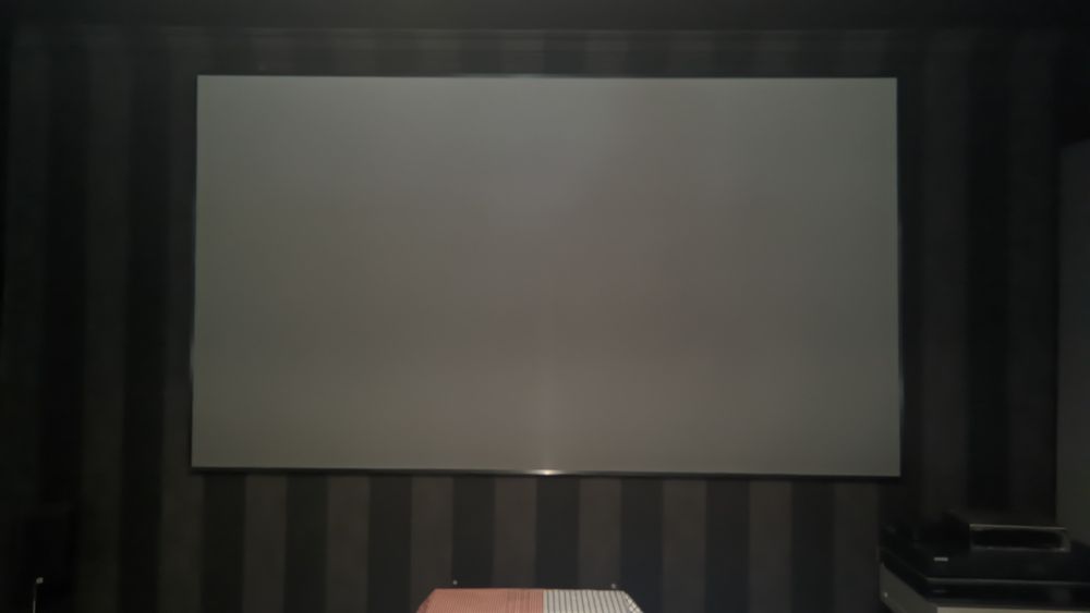 Tela ALR 100 Polegadas  Hisense para projetores UST  em estado como no