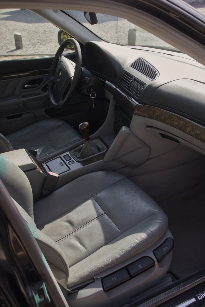 BMW Série 7 E38, 725Tds