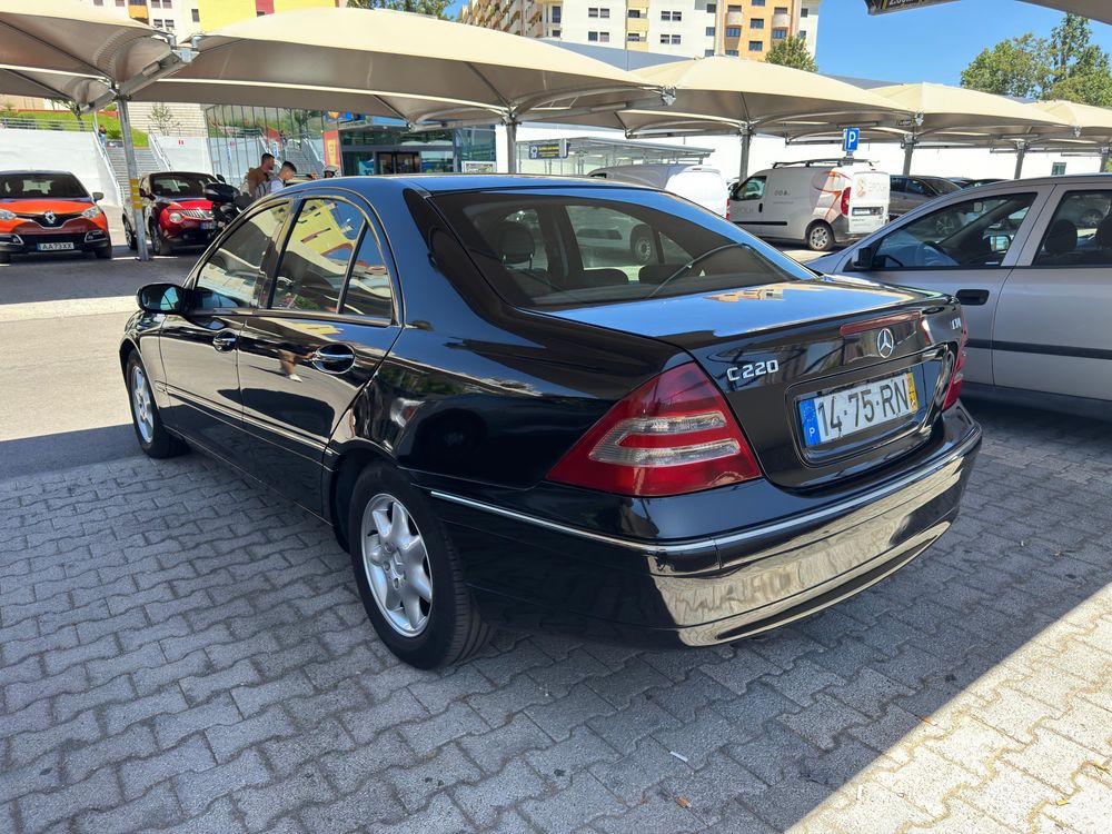 Mercedes C220
