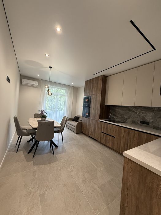 Продаж 2-х кімнатної.