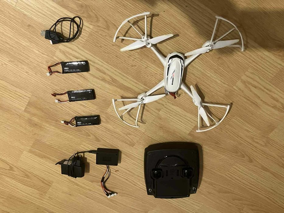 Dron - X4 Desire