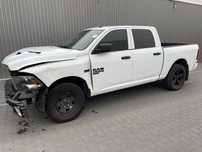 RAM 1500 2022 Ram 1500 Classic Express 4x4 Crew Cab / 5.7 Hemi / Faktura Vat /
