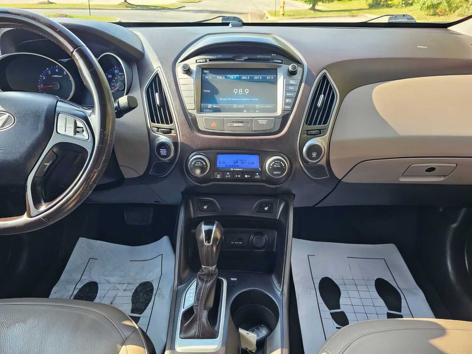 Hyundai Tucson      2014