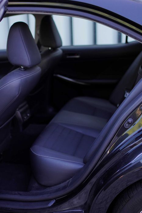 Sprzedam Lexus IS 300H Salon Polska cena do Soboty