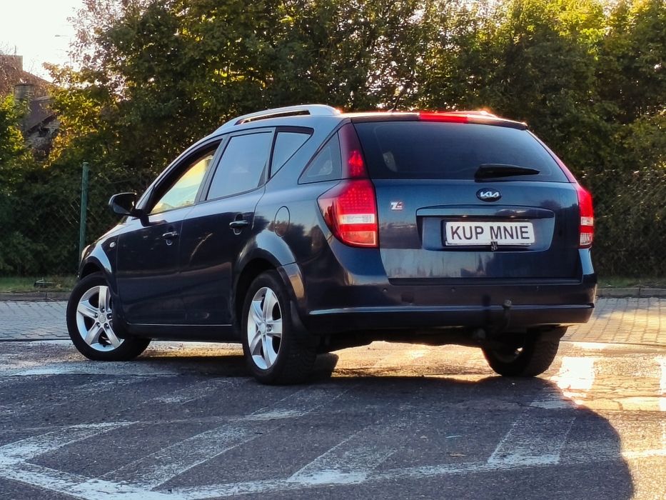 Kia Cee'd 1.6D // 2012 // Super Stan // Klima // Hak // Zamiana //

Sa