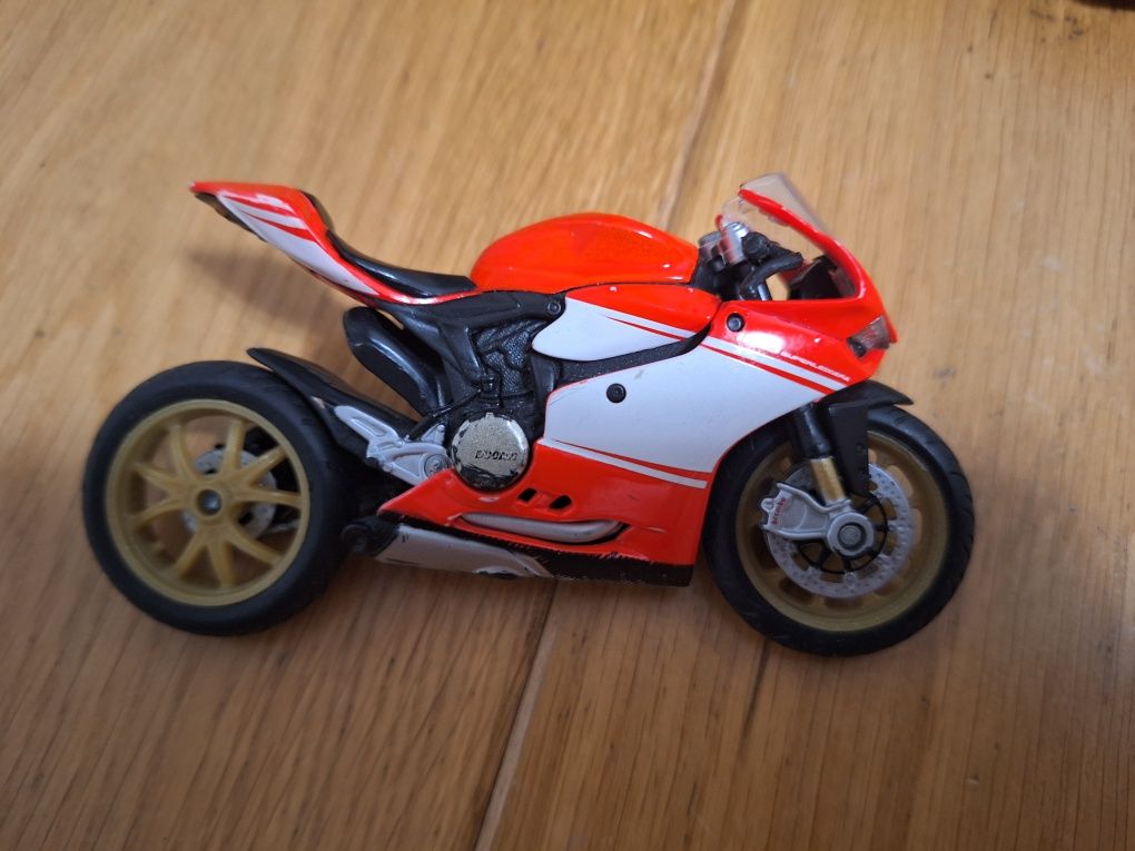 Autka metalowe resoraki zestaw Hot wheels Siku