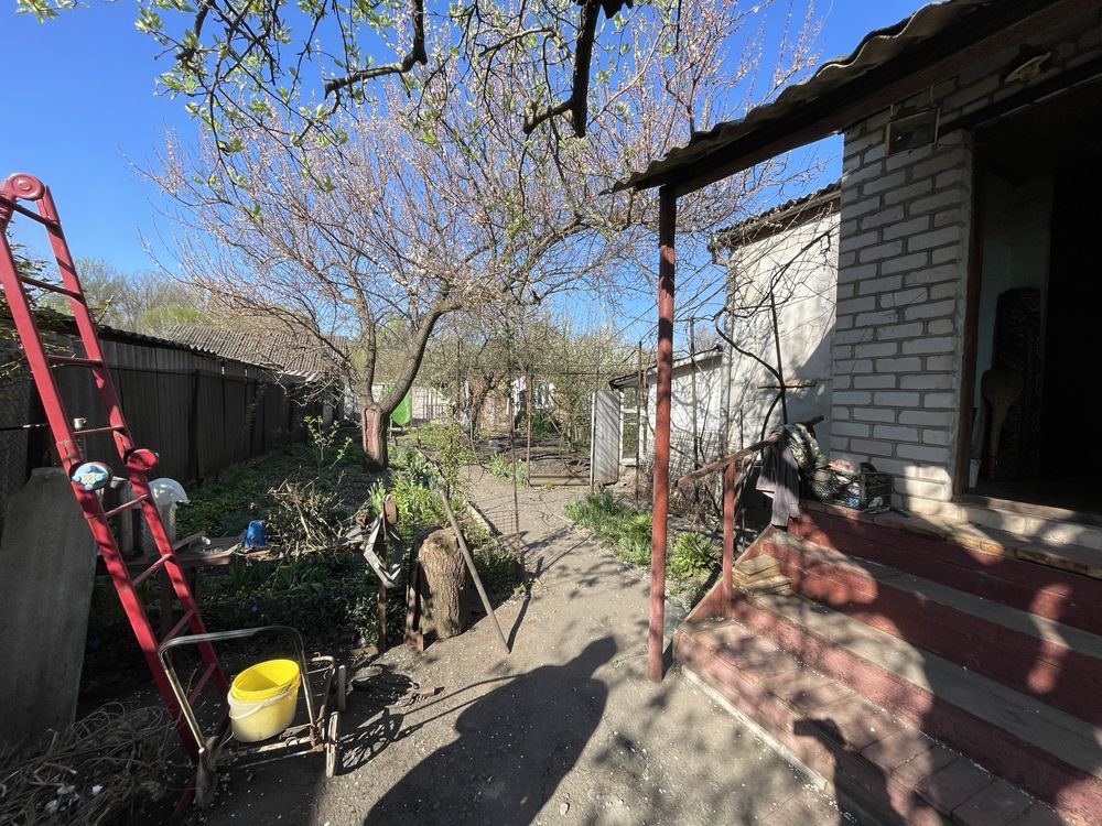 Актуально. Будинок два в одному. Є цокольний поверх. Піонер. Бажаново