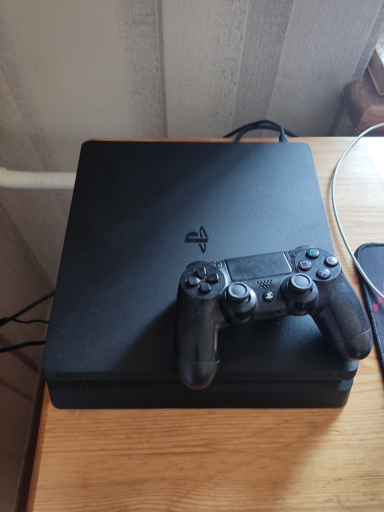 Sony PlayStation 4 slim 512gb