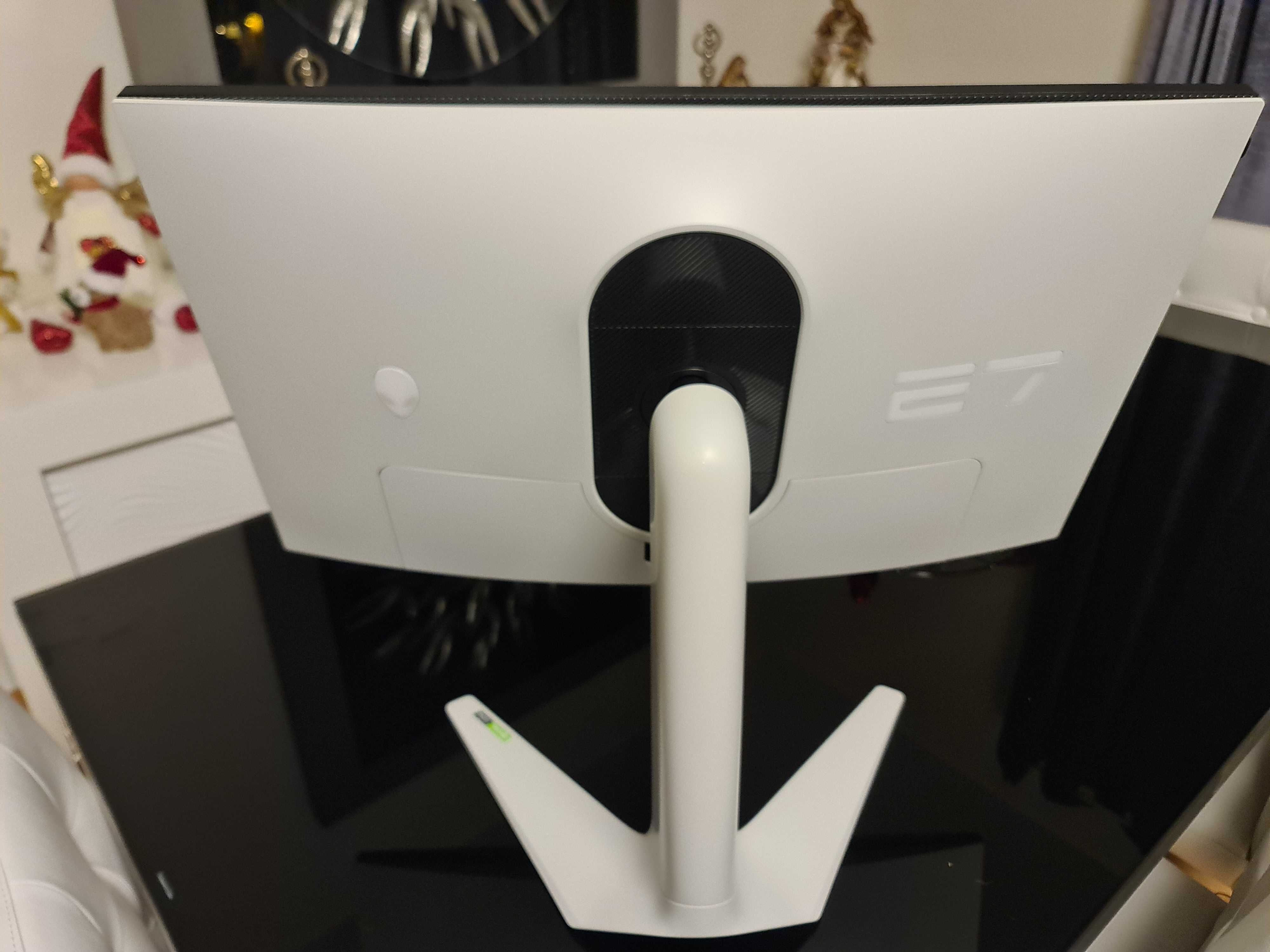 Monitor Gaming Alienware AW2723DF 27" 1440p QHD 280hz IPS HDR GSYNC