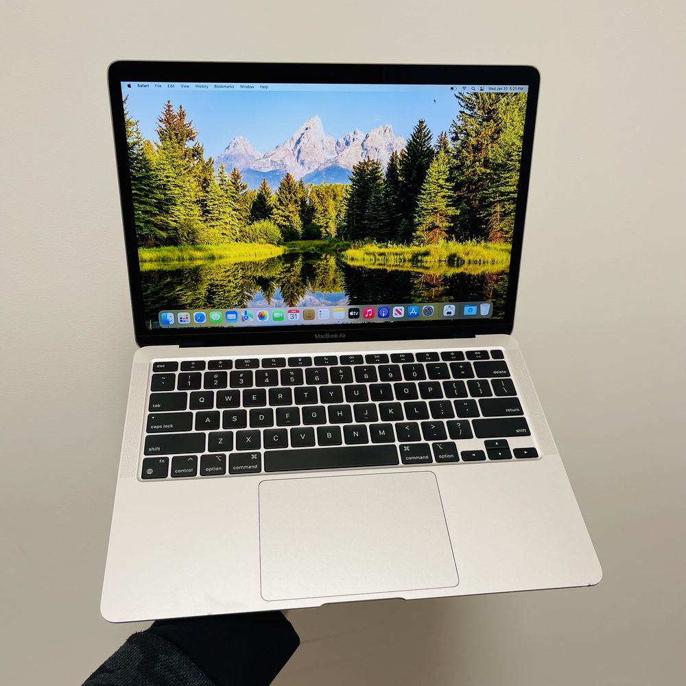 MacBook Air 2020 M1 Silver 8GB 256GB SSD