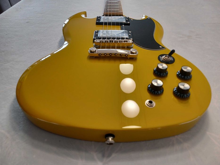 Ephiphone SG  ('61 Reissue Yellow Mustard Gloss)