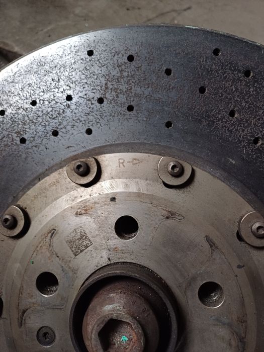 tarcza hamulcowa przednia prawa ceramiczna Audi A8 S8 D4 A6 S6 A7 S7