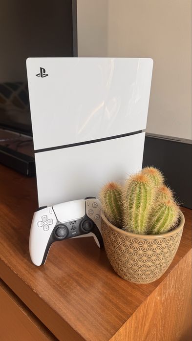 Playstation PS5 Slim 1TB (Edição Digital)