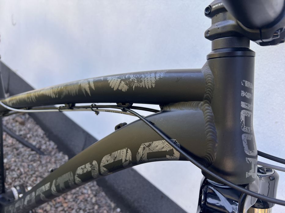 Продам раму dartmoor hornet L