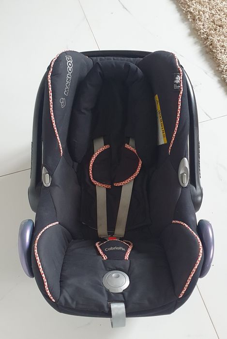 Fotelik samochodowy Maxi Cosi CabrioFix