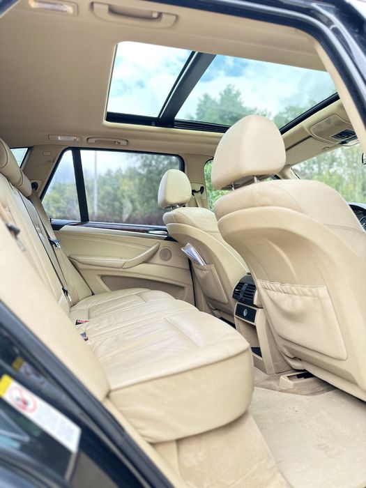 BMW X5 E70 3.0D panorama