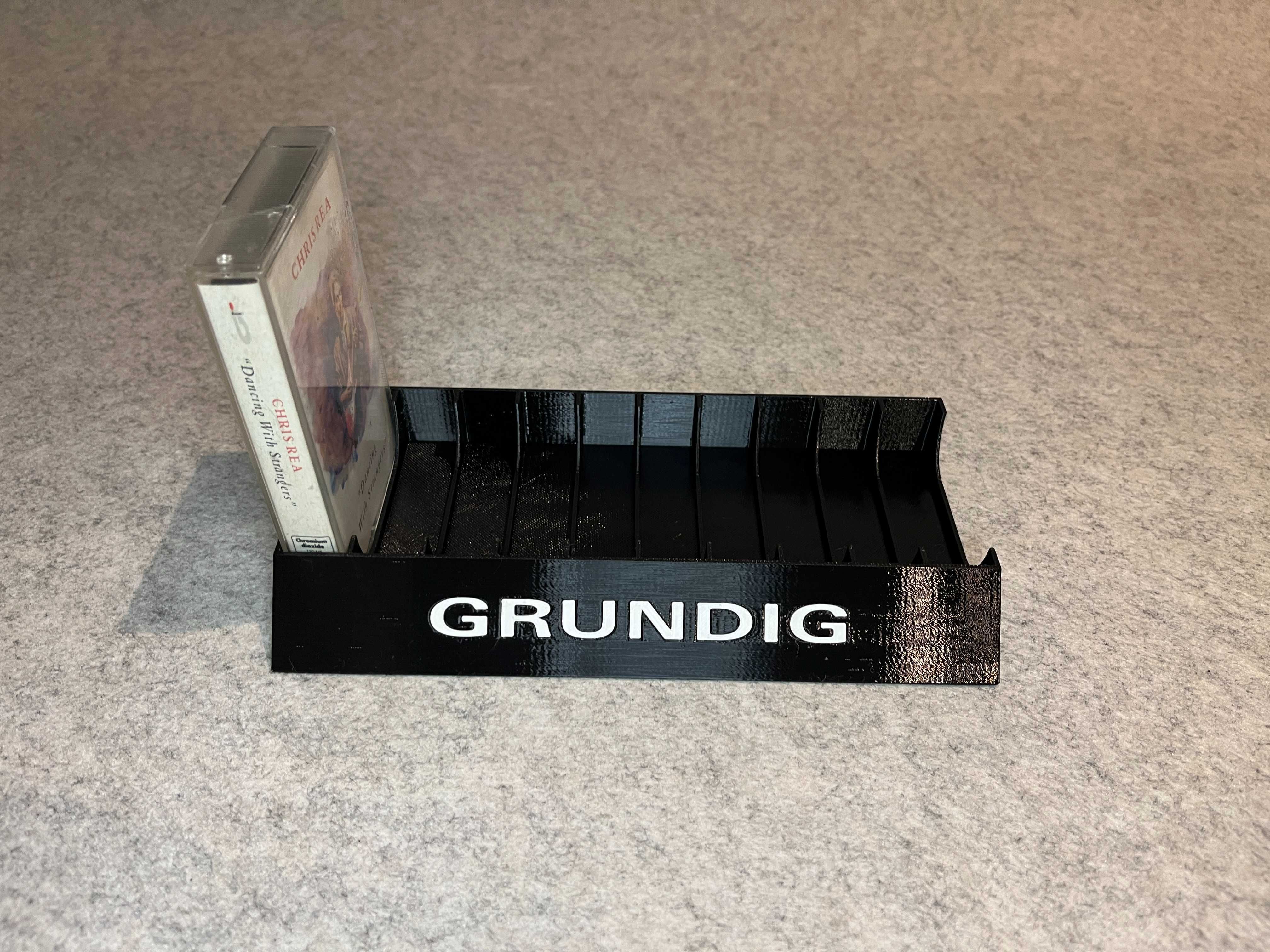 Stojak na kasety magnetofonowe Grundig