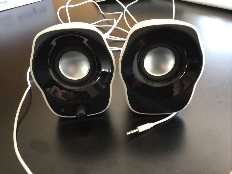Colunas para computador Logitech