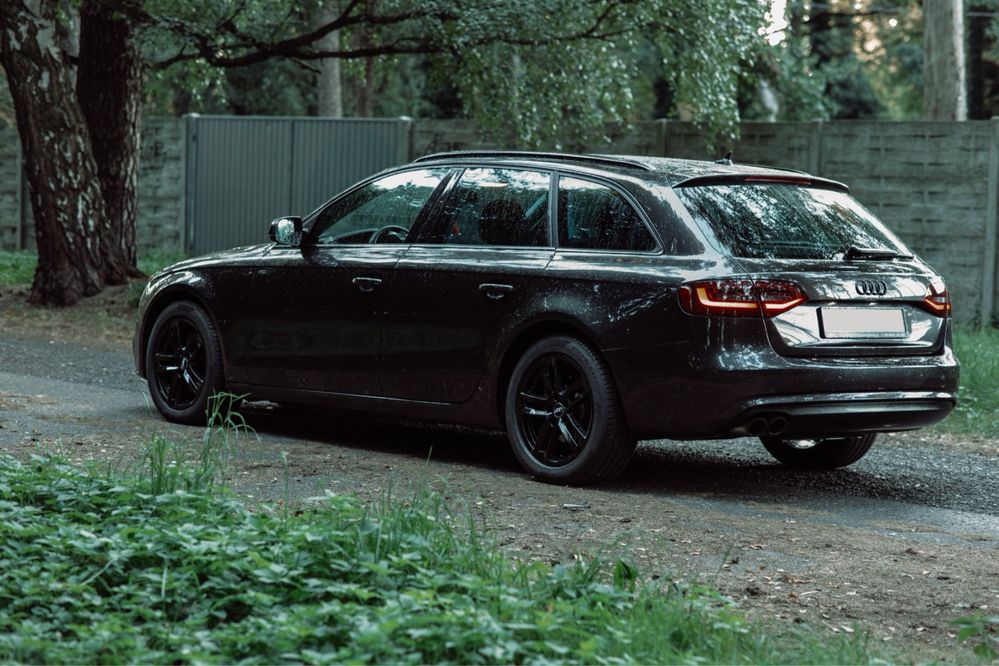 Audi A4 B8 z roku 2014r. 2.0 TDI 190 kmTiptronic
