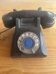 Telefone antigo para decoração