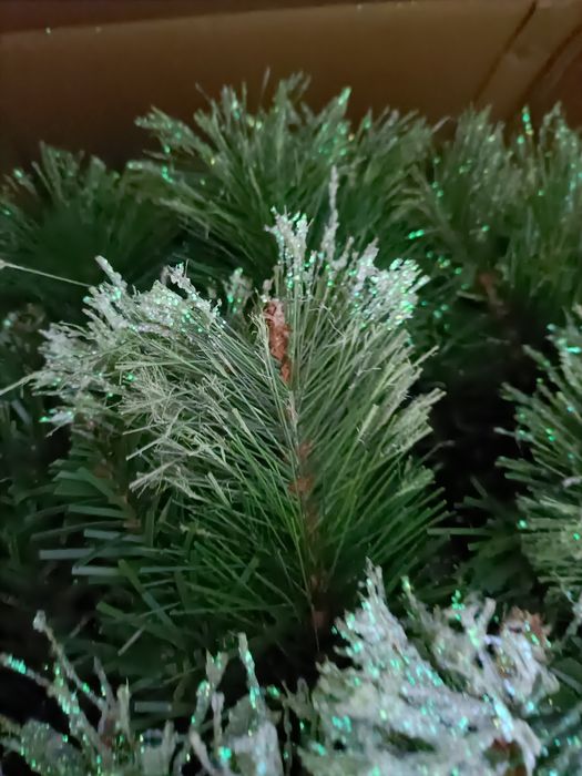 Árvore de natal usada uma vez 2,10 metros