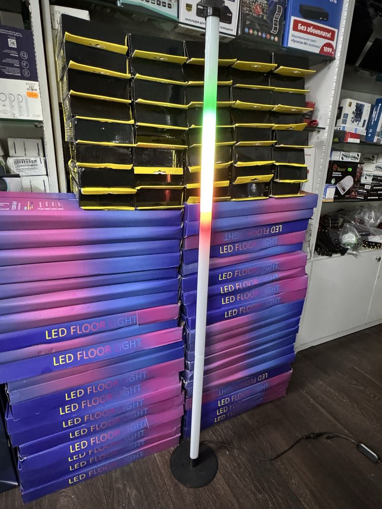 Лампа підлогова кутова торшерна smart rgb кольорова з пультом 120 см