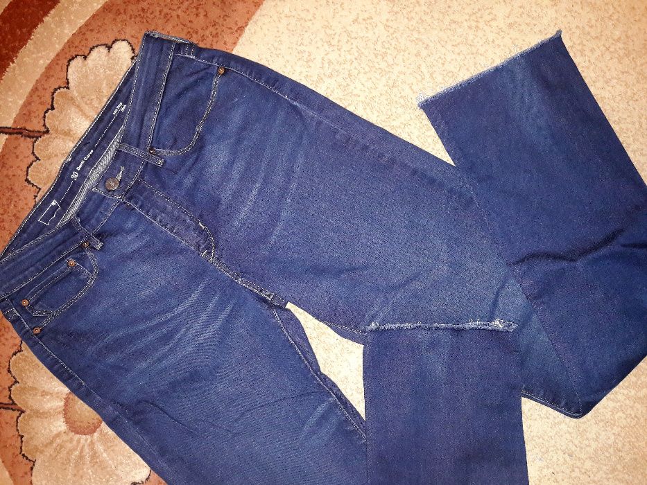 Levi's damskie spodnie jeansowe r. 30