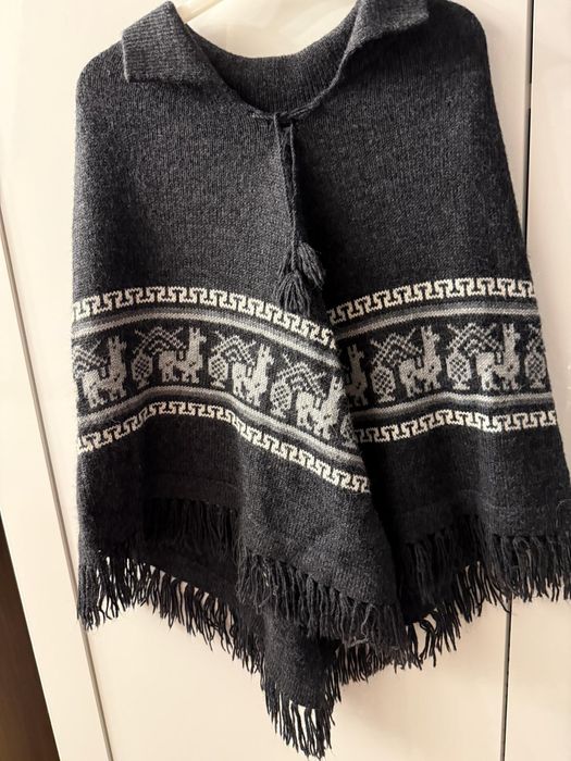 Ponczo 158-164, jak nowe